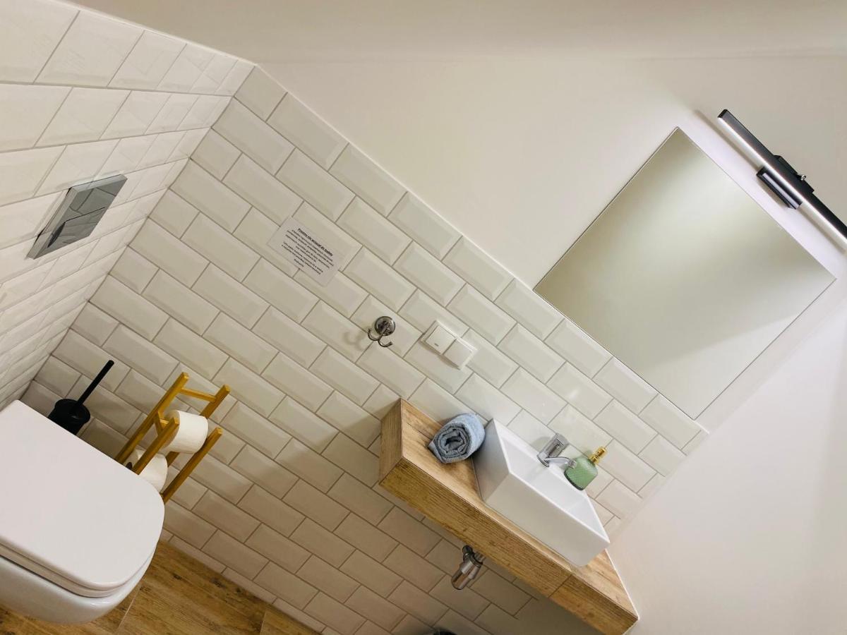 Apartamenty Lebska Ostoja Nowecin Ngoại thất bức ảnh